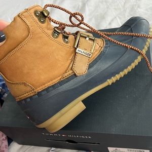 Tommy Hilfiger Duck Boots
